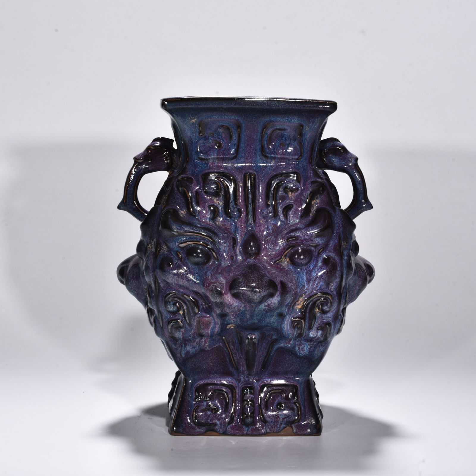 Song Dynasty Jun kiln rose purple glaze animal mask double-eared square jar: Size: Height 27.5 cm - Width 21.5 cm Materials: Porcelain Time Period: Song dynasty Manufactured Date: 10th-c Object: Chinese Antique ⛨ Purchase With Confidence ✔ Verified Auction H