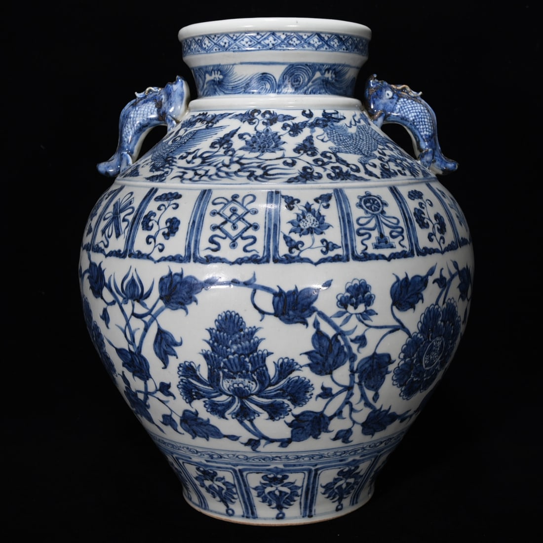 Yuan Dynasty blue and white wrapped eight-treasure porcelain dog head jar (1 of 9)