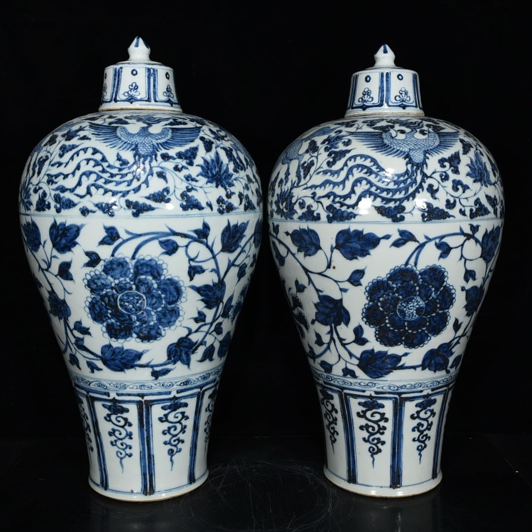 Yuan Dynasty blue and white peony porcelain plum vase: Size: Height 50 cm - Width 25 cm Materials: Porcelain Time Period: Yuan dynasty Manufactured Date: 13th-c Period Object: Chinese Antique ⛨ Purchase With Confidence ✔ Verified Auctio