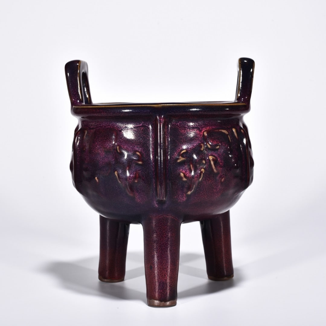 Song Dynasty Jun kiln rose purple glaze animal face three-legged cauldron: Size: Height 23.5 cm - Width 19 cm Materials: Porcelain Time Period: Song dynasty Manufactured Date: 10th-c Object: Chinese Antique ⛨ Purchase With Confidence✔ Verified Auction
