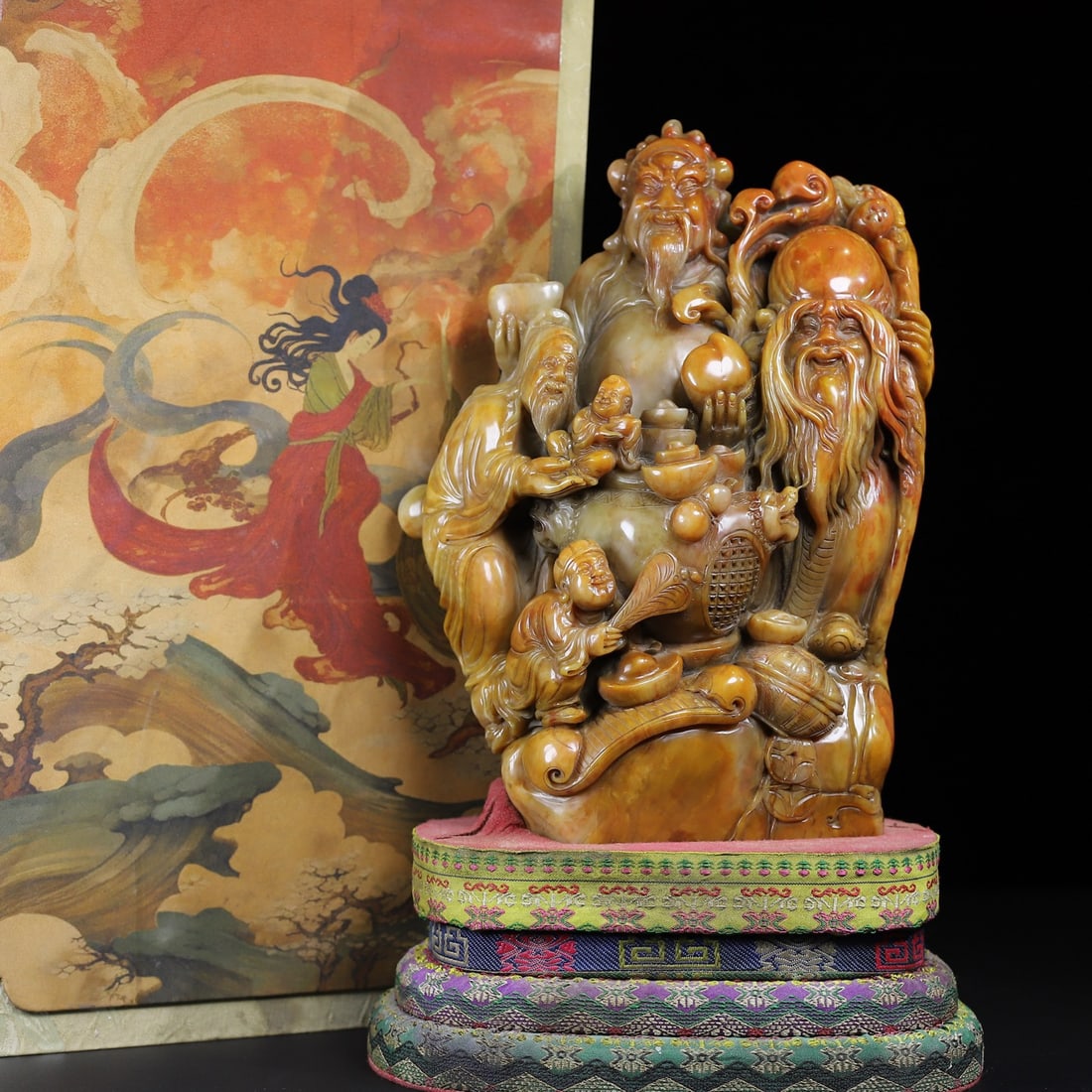 Chinese natural shoushan stone carved seal Qing dynasty: Size: Height 28 cm - Width 19 cm Materials: Natural Shoushan stone Time Period: Qing dynasty Manufactured Date: Qianlong Period Object: Chinese Antique ⛨ Purchase With Confidence ✔