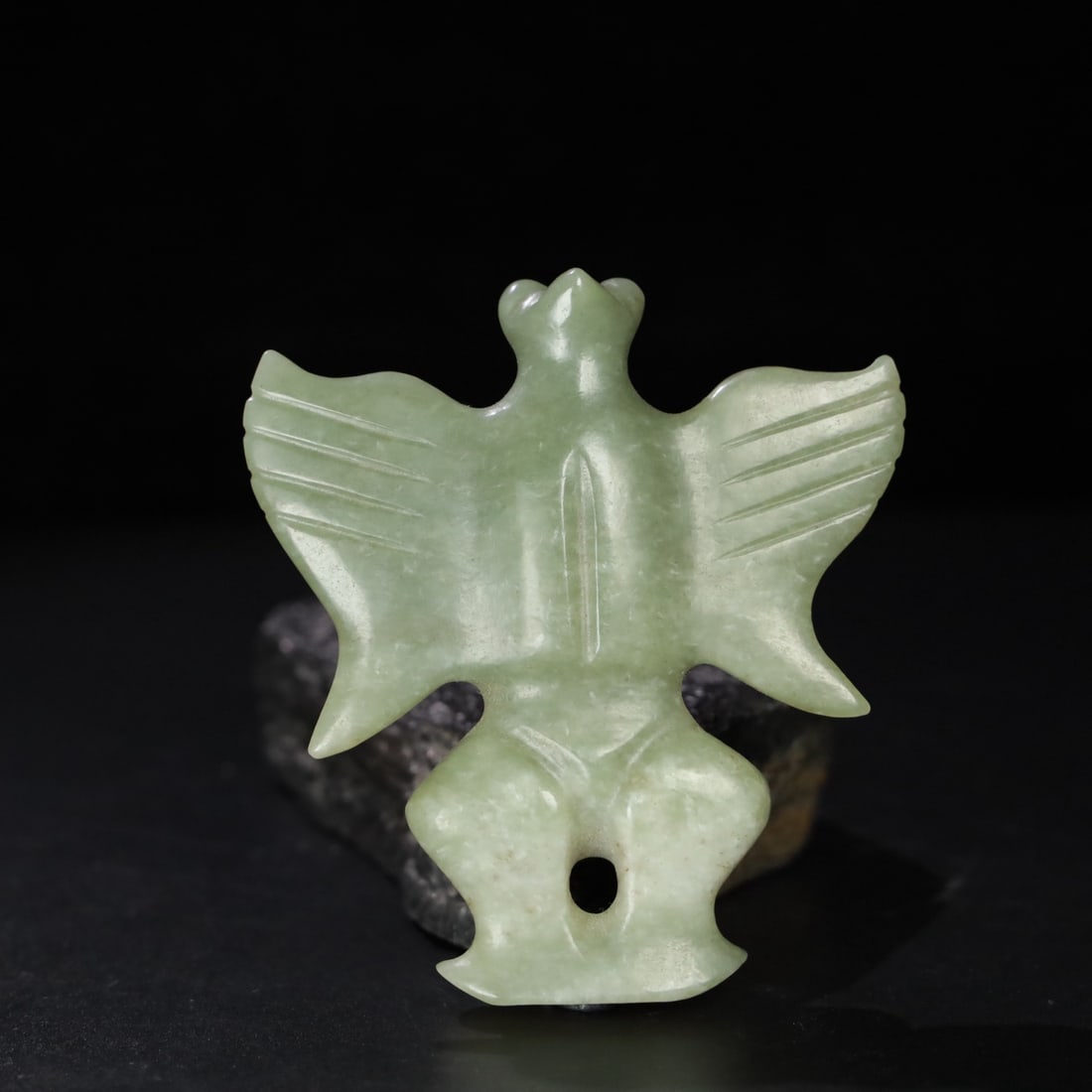 Chinese natural jade carved ornaments Qing dynasty (1 of 9)