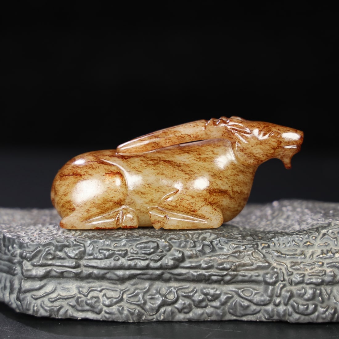 Chinese natural jade carved ornaments Qing dynasty (1 of 9)