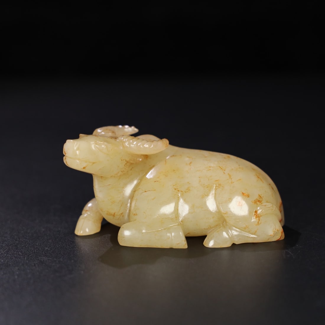 Chinese natural jade carved ornaments Qing dynasty: Size: Height 5.1 cm - Width 9.6 cm Materials: Natural Jade Time Period: Qing dynasty Manufactured Date: Qianlong Period Object: Chinese Antique ⛨ Purchase With Confidence ✔ Verified