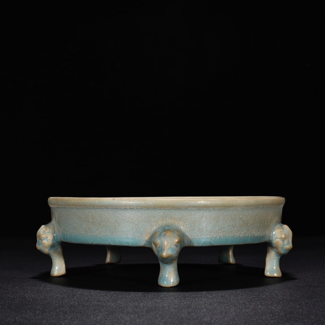 Song Dynasty Ru Kiln azure glaze animal foot washer: Size: Width 19 cm - Height 6 cm Materials: Porcelain Time Period: Song dynasty Manufactured Date: 10th-c Period Object: Chinese Antique ⛨ Purchase With Confidence ✔ Verified Auction