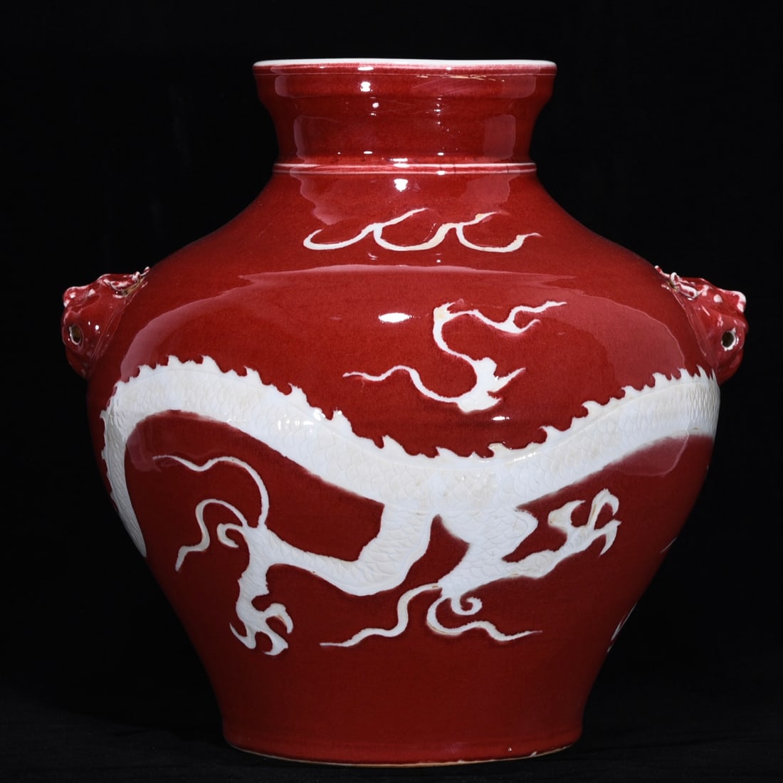 Chinese red and white porcelain jar Yuan dynasty (1 of 9)