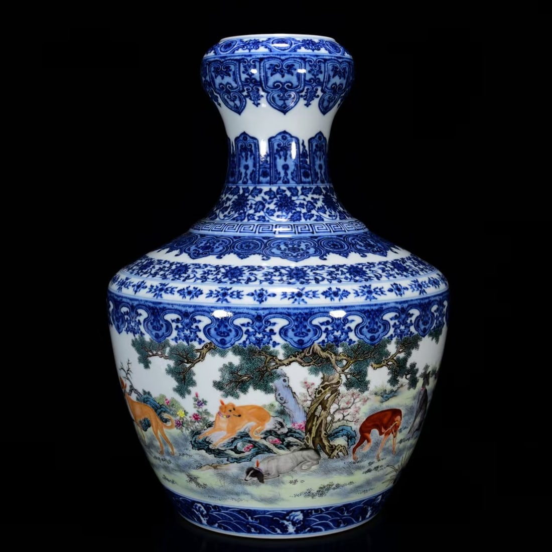 Chinese famille rose porcelain vase Qing dynasty Qianlong Mark & Period (1 of 9)