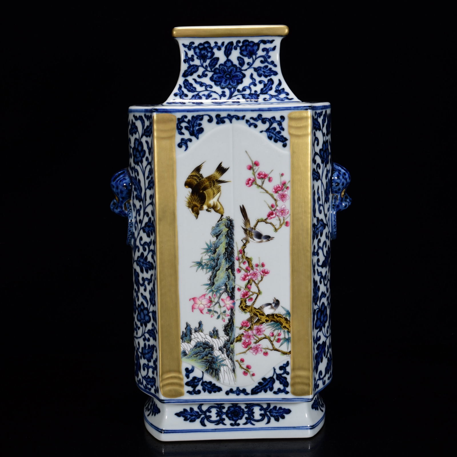 Chinese famille rose porcelain vase Qing dynasty Qianlong Mark & Period (1 of 9)