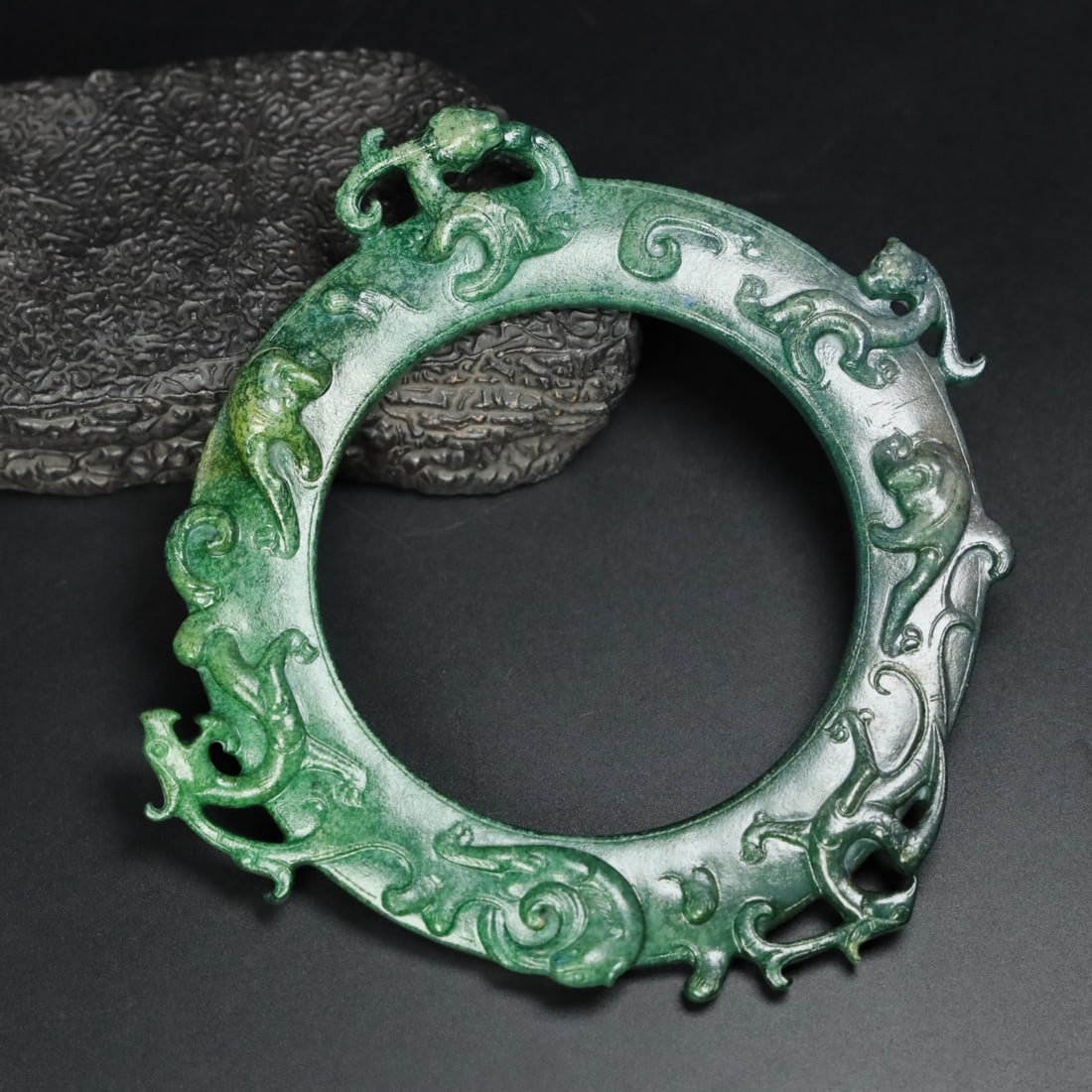 Chinese natural jade carved ornaments Qing dynasty (1 of 9)