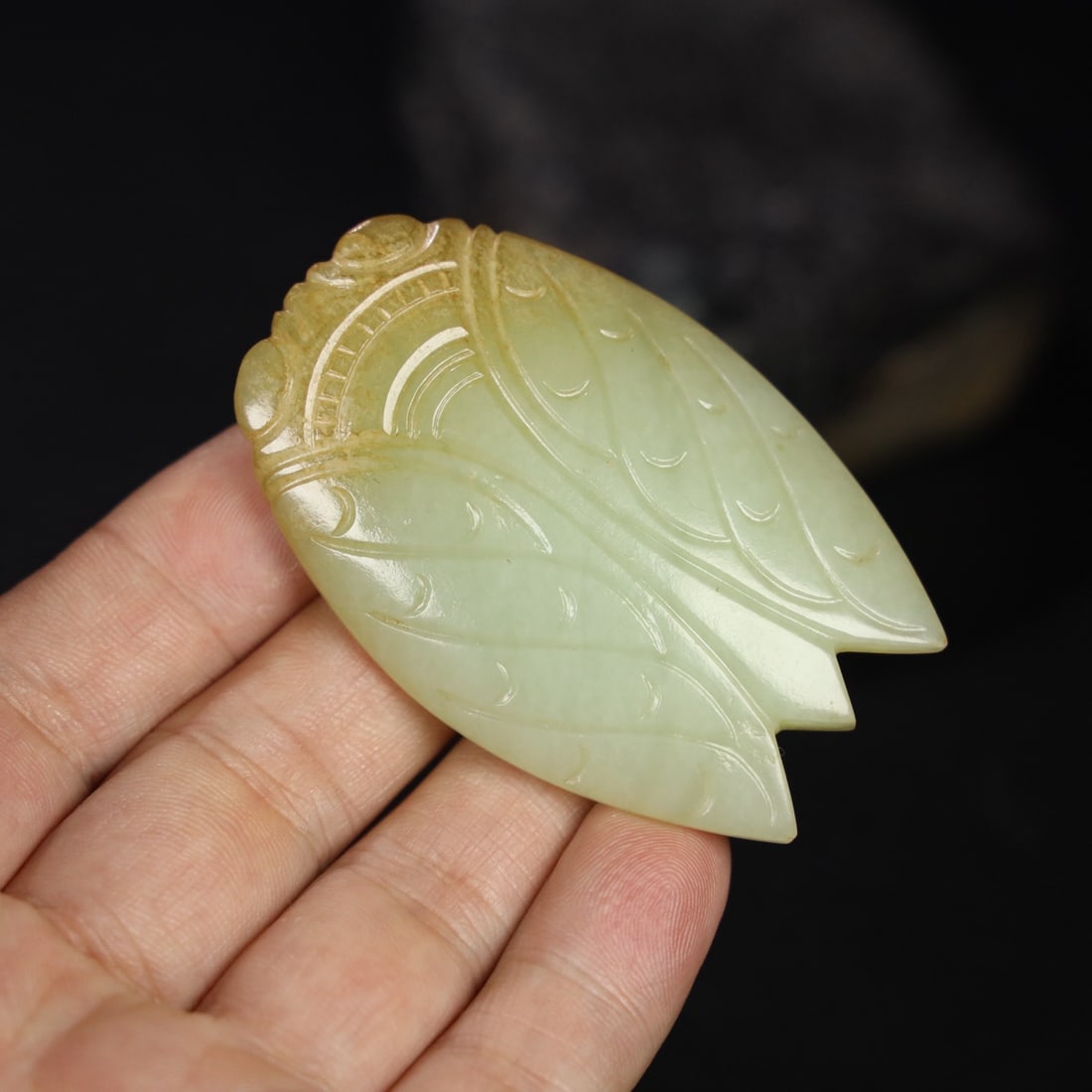 Chinese natural jade carved ornaments Qing dynasty (1 of 9)