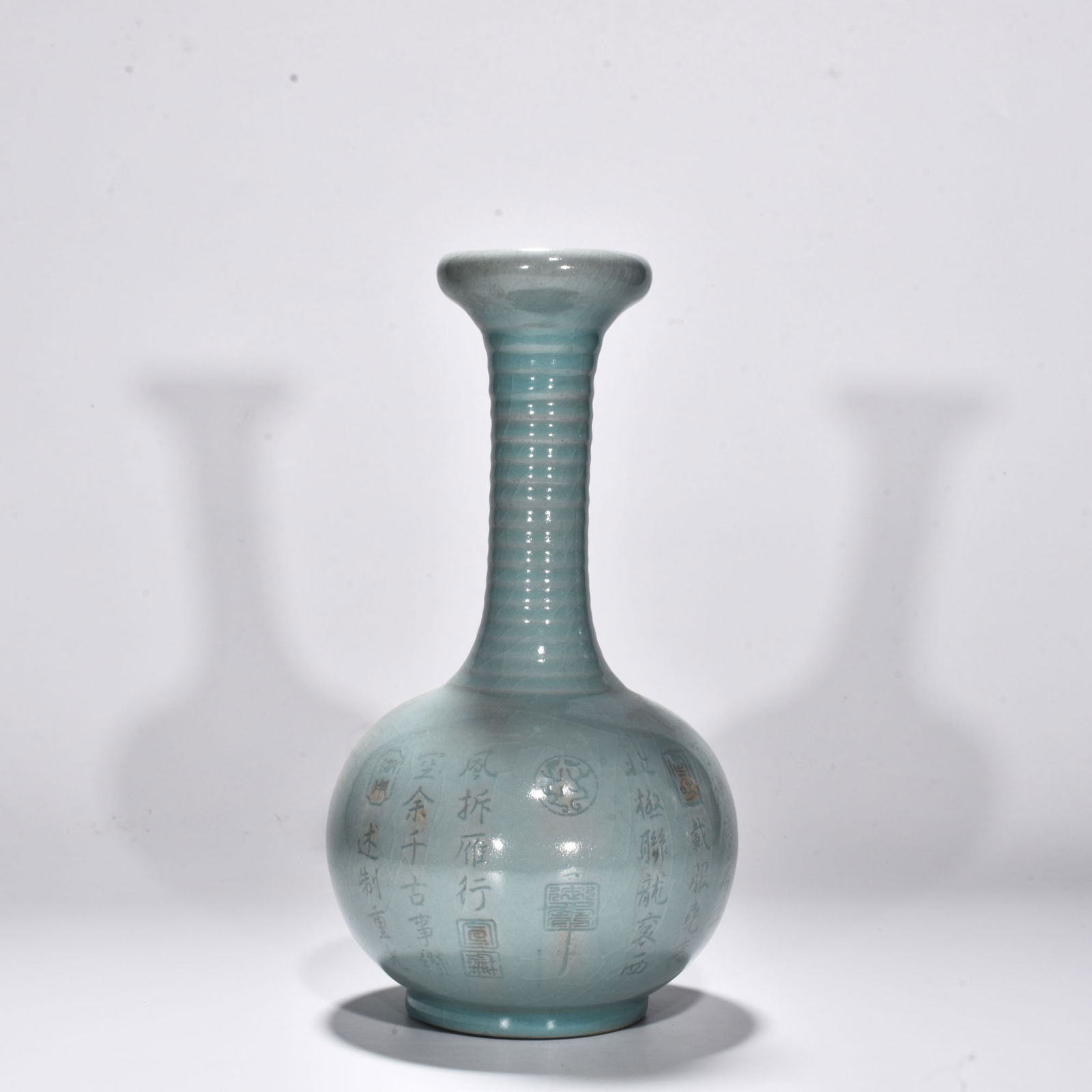 Song Dynasty Ru kiln azure glaze dazzling engraved poem plate mouth vase: Size: Height 29 cm - Width 16 cm Materials: Porcelain Time Period: Song dynasty Manufactured Date: 10th-c Object: Chinese Antique ⛨ Purchase With Confidence ✔ Verified Auction House
