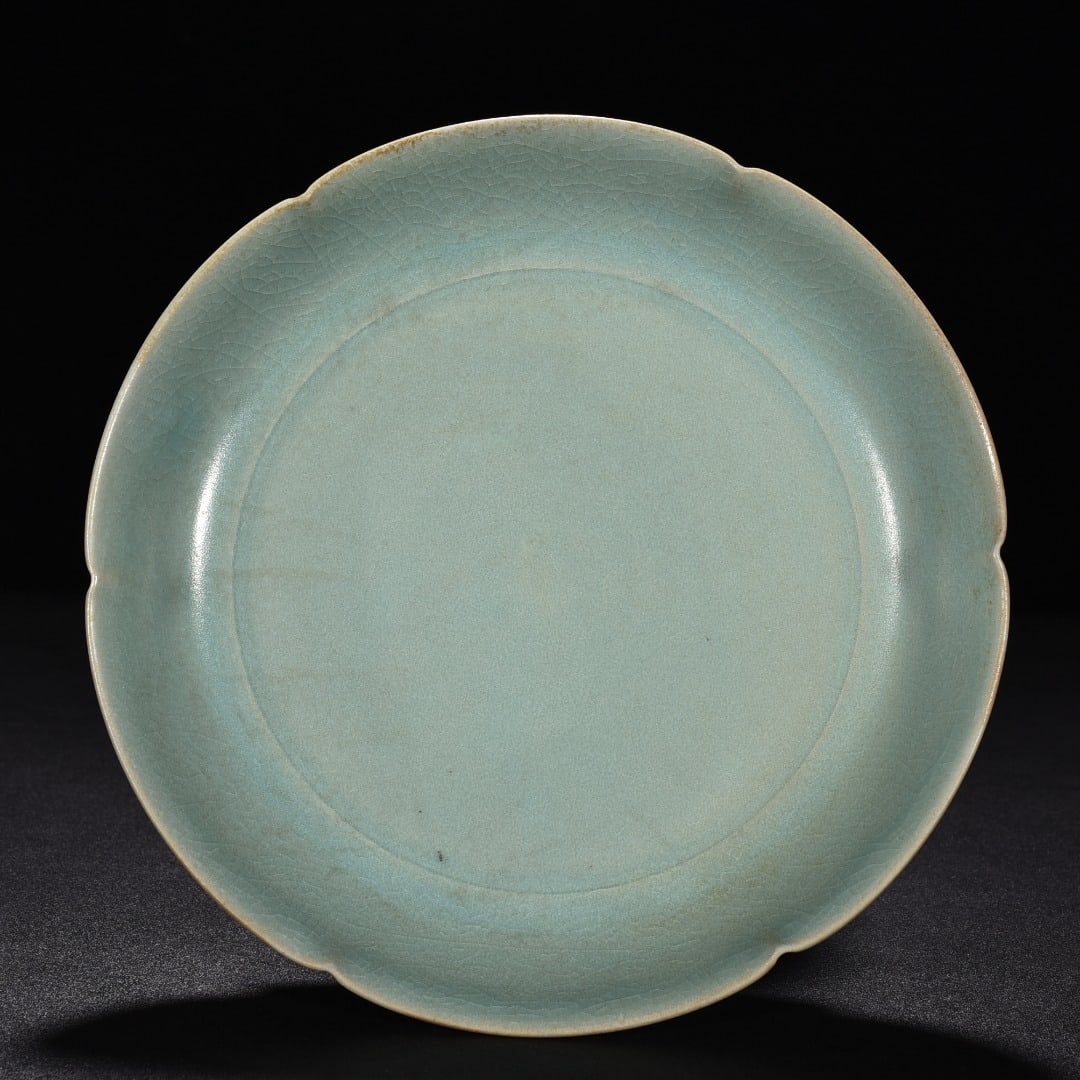 Song Dynasty Ru kiln azure glaze sunflower wash (1 of 9)