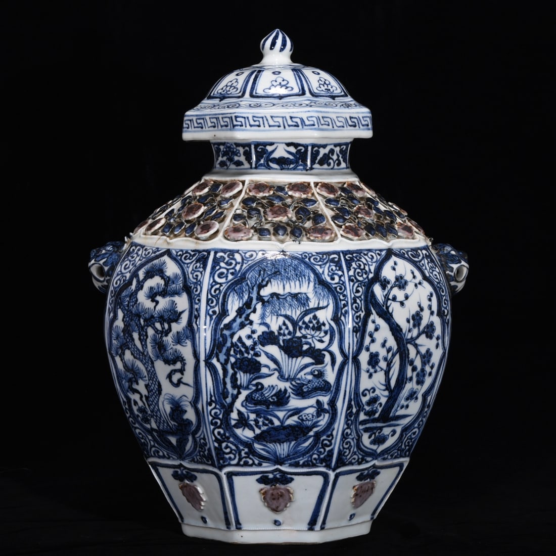 Chinese blue and white porcelain jar Yuan dynasty (1 of 9)