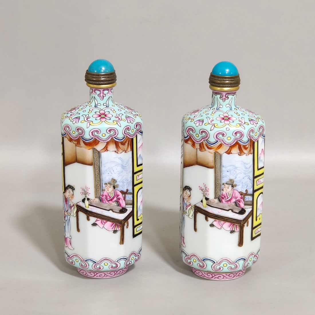 Qing Dynasty Qianlong greenland character story snuff bottle (1 of 9)