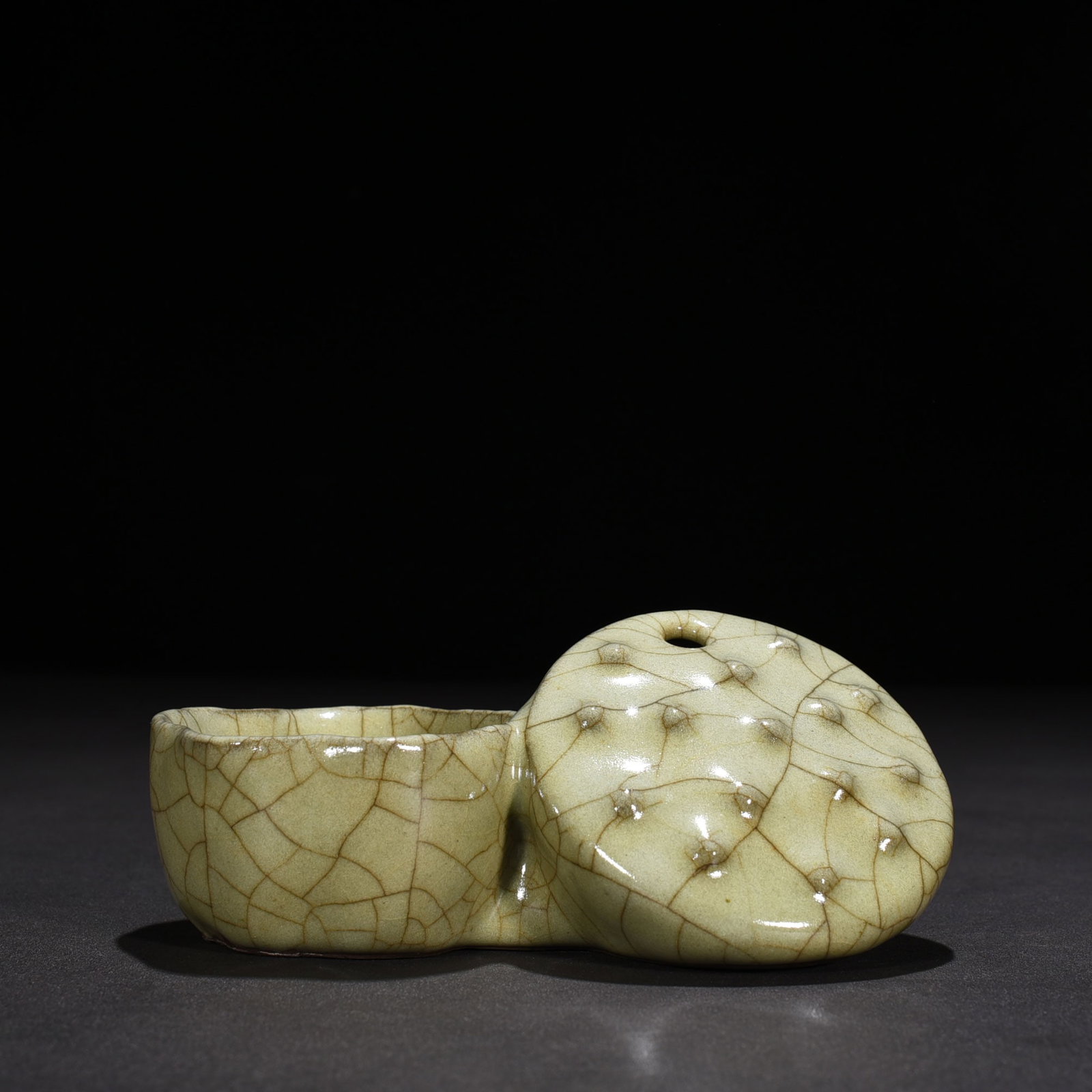 Song Dynasty Ge Kiln Lotus Inkstone Drops Water Bowl (1 of 7)