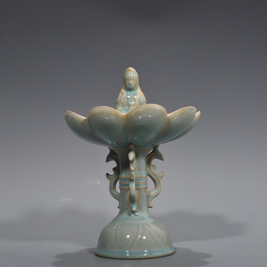 Song Dynasty Ru kiln azure glaze lotus Guanyin: Size: Height 22 cm - Width 16 cm Materials: Porcelain Time Period: Song dynasty Manufactured Date: 10th-c Object: Chinese Antique ⛨ Purchase With Confidence ✔ Verified Auction House