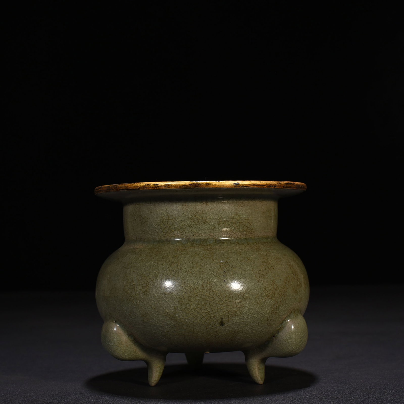 Song Dynasty Ru kiln green glazed three-legged Burner: Size: Width 12 cm - Height 11 cm Materials: Porcelain Time Period: Song dynasty Manufactured Date: 10th-c Period Object: Chinese Antique ⛨ Purchase With Confidence ✔ Verified Auctio