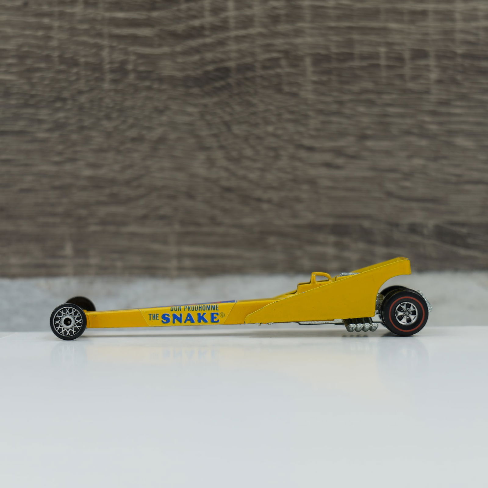 Hot wheels redline snake wedge racer (1 of 7)