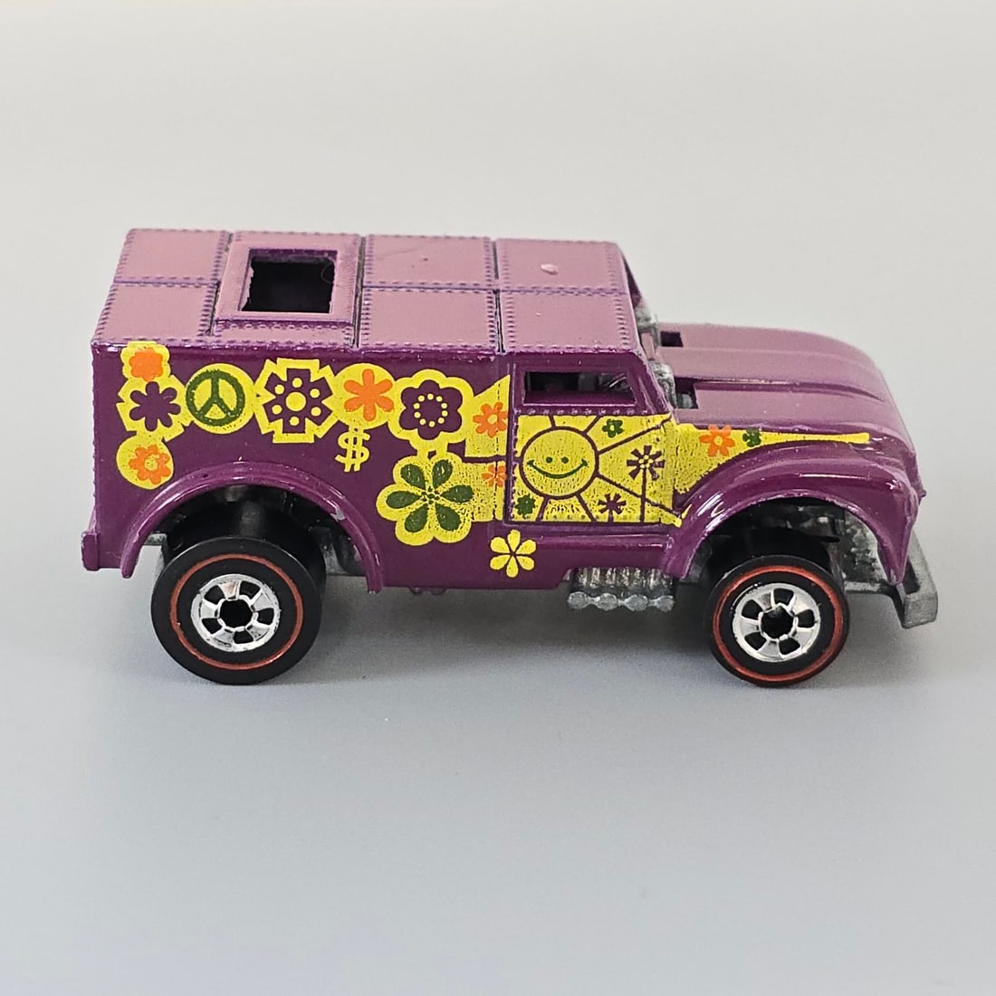 Redline Funny Money (1 of 6)