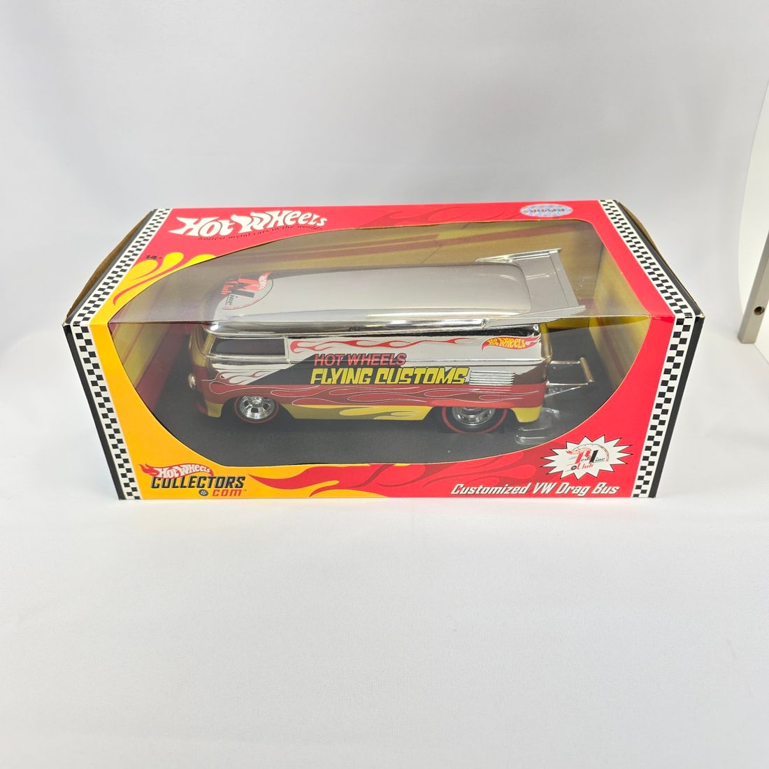 Hot Wheels RLC 1:24 Scale VW Drag Bus (1 of 3)