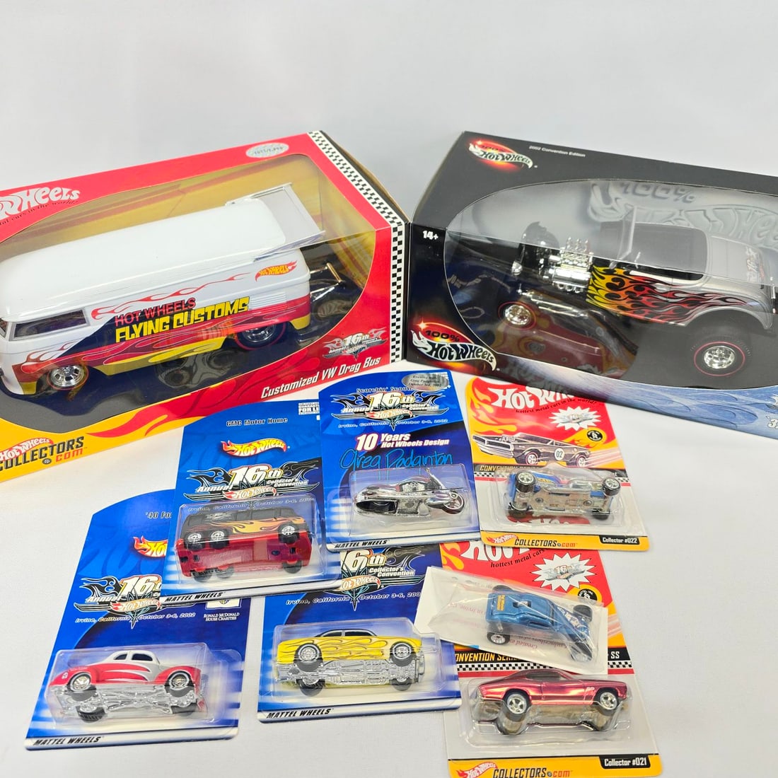 Hot Wheels 16th Annual Collectors Convention lot (1 of 20)