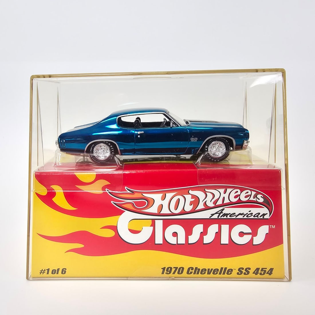 Hot Wheels Classics Chevelle SS (1 of 9)