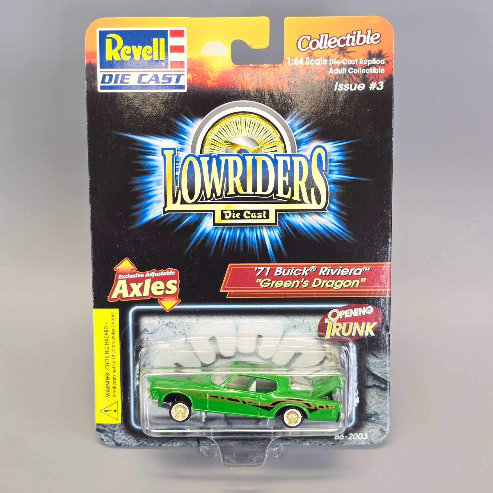 Revell Lowriders Greens Dragon: Card: excellent with just a touch of light edgewear along bottom Blister/Bubble: look to be clear and firmly attached, little to no wear, it does have a tiny spot of separation on the lower right