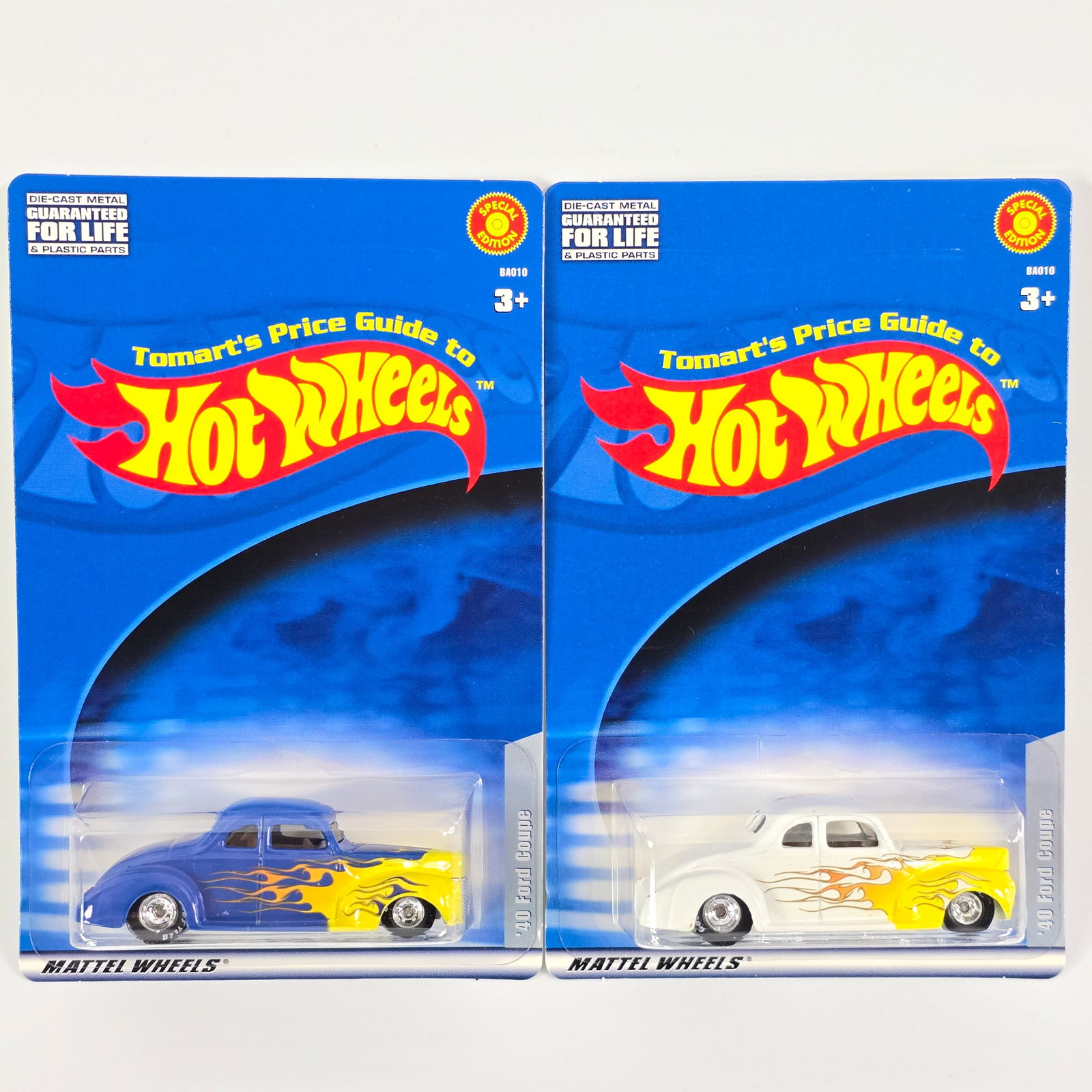 Hot Wheels promo pieces/ Tomarts price guide lot of 2 (1 of 5)