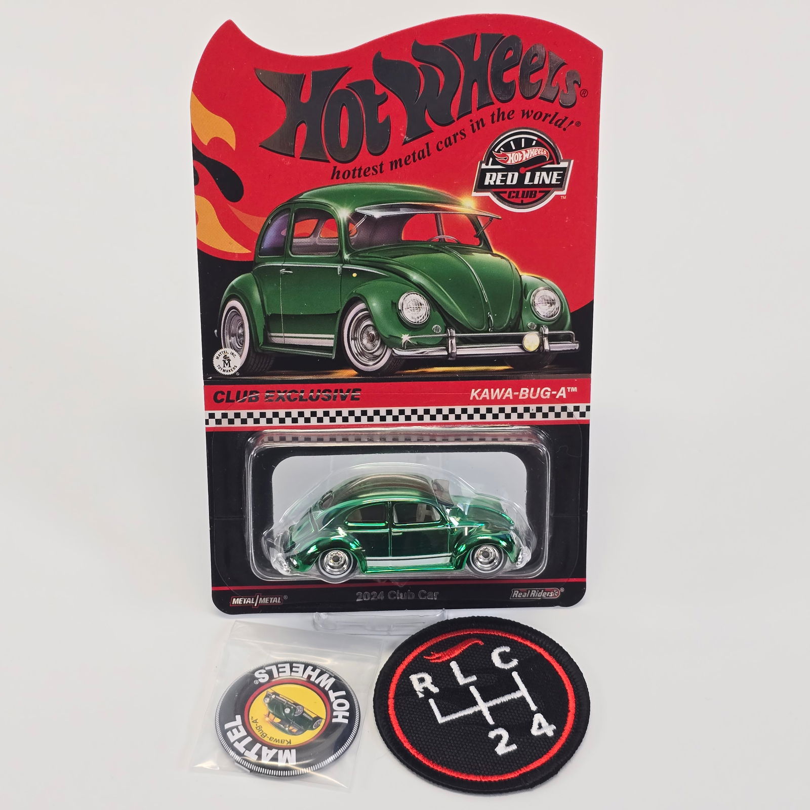 Hot Wheels RLC Membership VW Beetle with pin and patch (1 of 6)