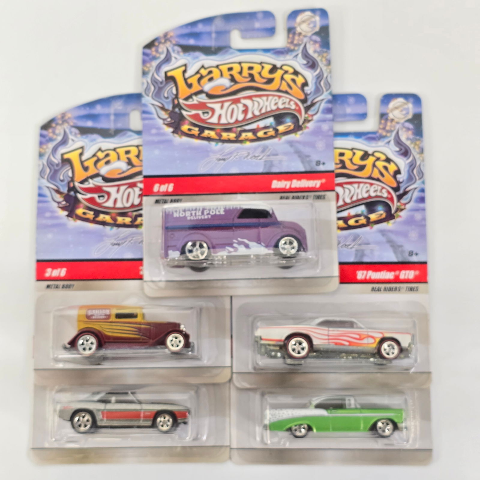 Hot Wheels Larry's Garage Holiday exclusives with chase Camaro lot of 5 (1 of 20)