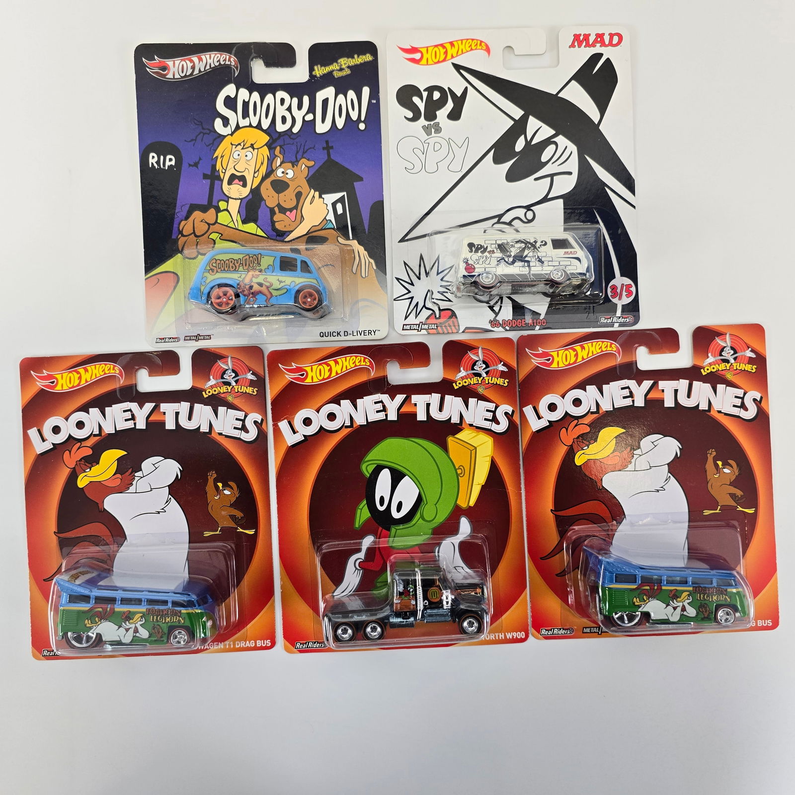 Hot Wheels entertainment lot (1 of 16)
