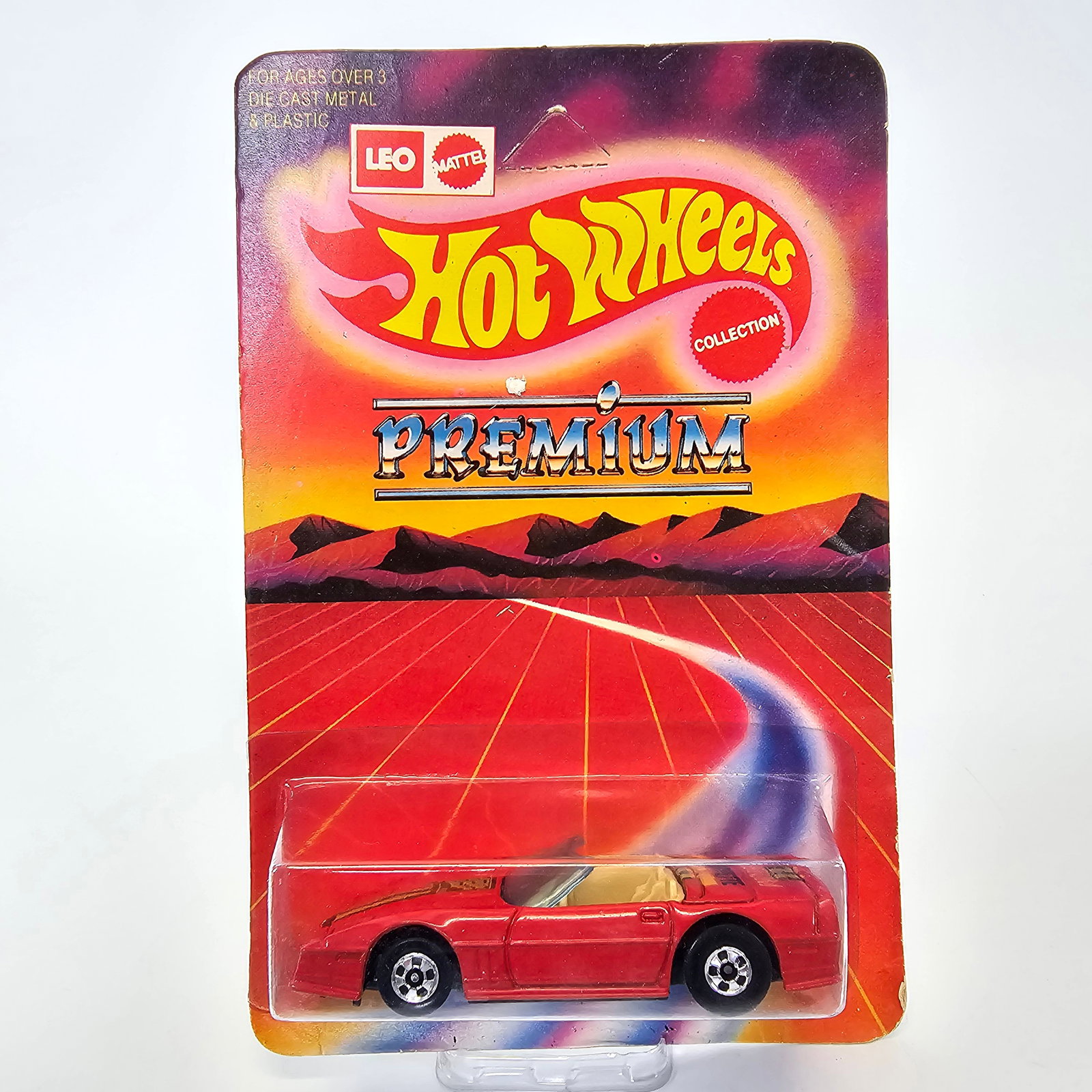 Hot Wheels Leo Premium Corvette: Hot Wheels Leo Premium Custom Corvette Convertible Card: very good with minor corner and edgewear as seen Blister/Bubble: looks to be clear and firmly attached, little to no wear Car: unopened, n