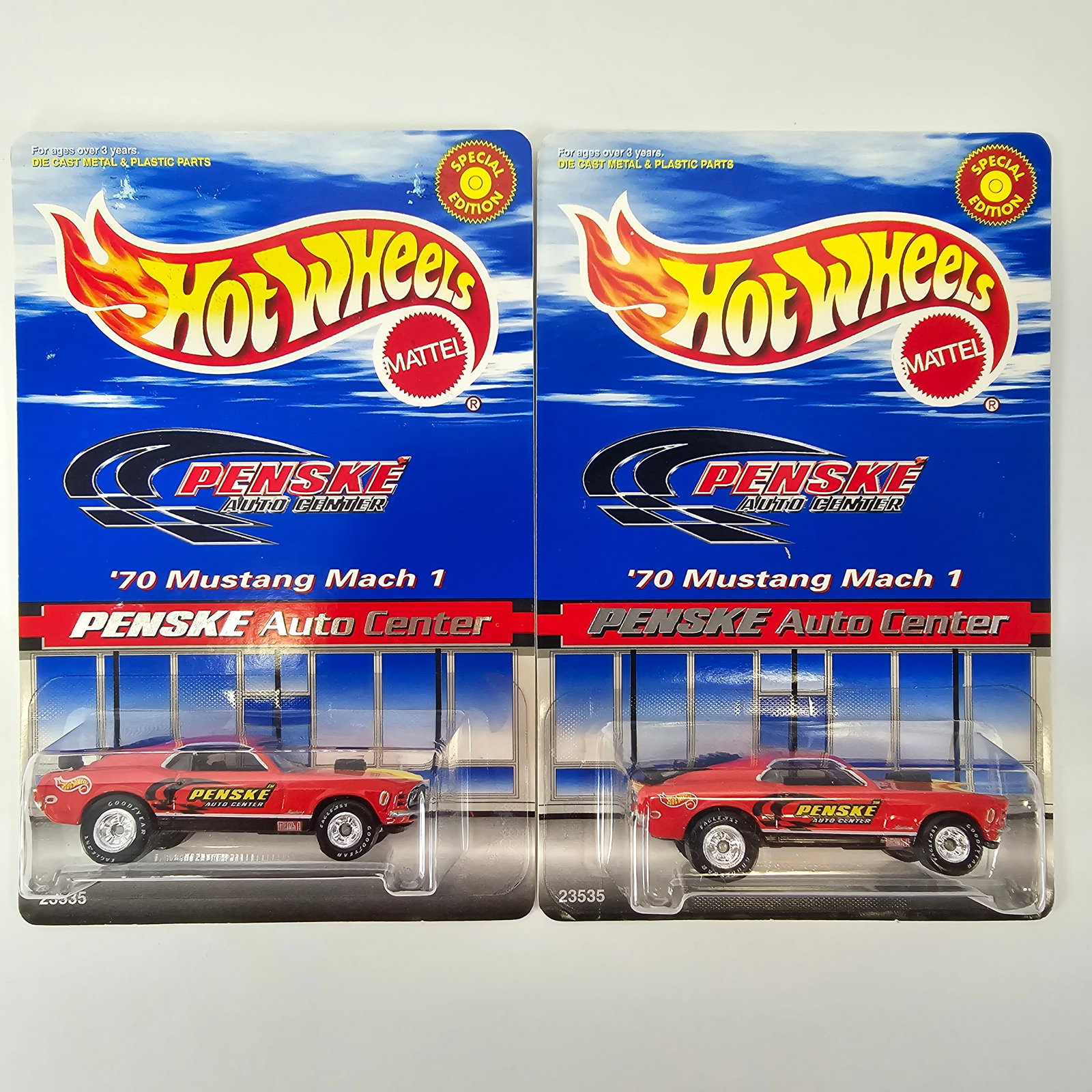Hot Wheels Penske 70 Mustang Mach 1 Pair (1 of 6)