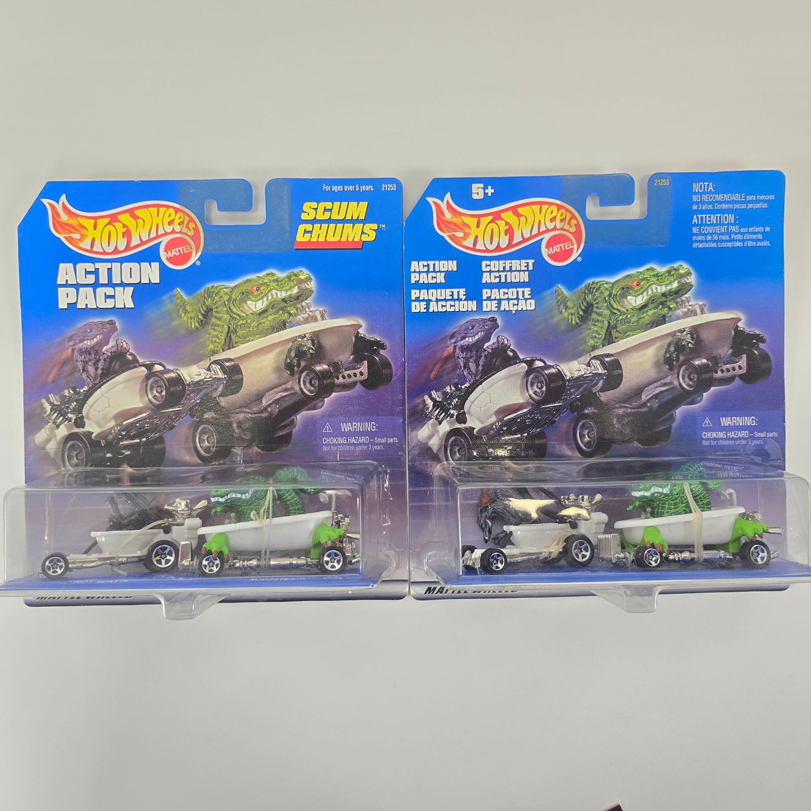 Hot Wheels Pair Lot of 2 Action Pack w/Intnl Card (1 of 6)