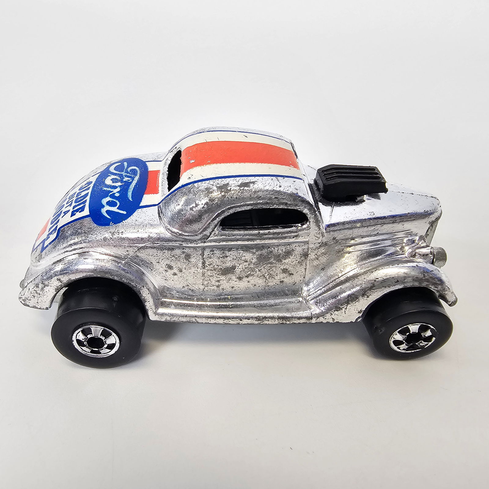 Hot Wheels Super Chrome Neet Streeter (1 of 5)