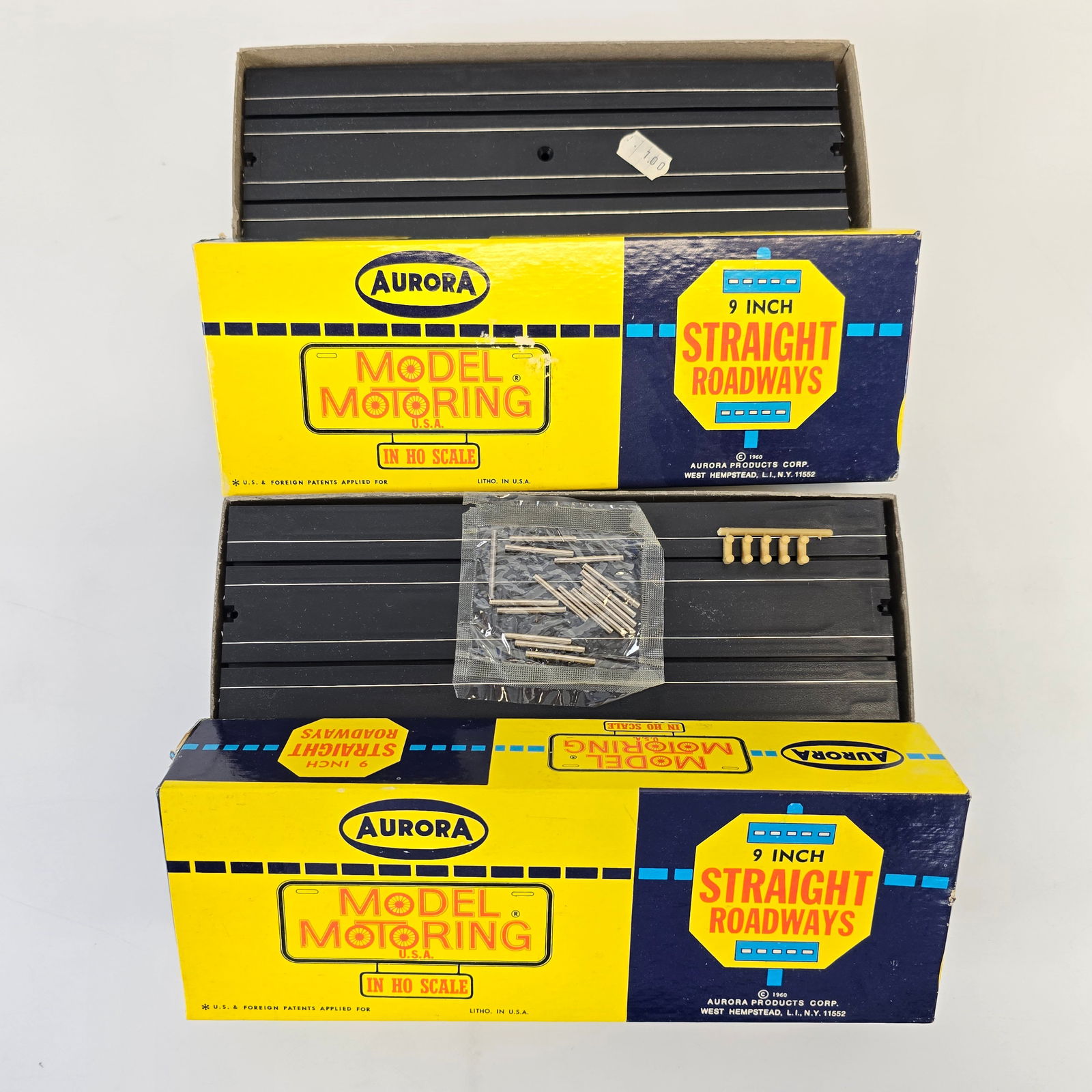 Aurora Model Motoring Track (1 of 5)