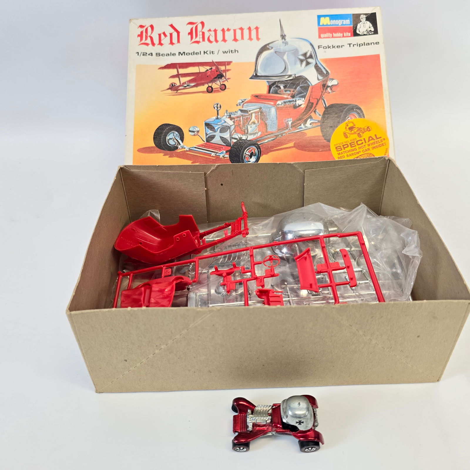 Red Baron Promo model & car (1 of 7)