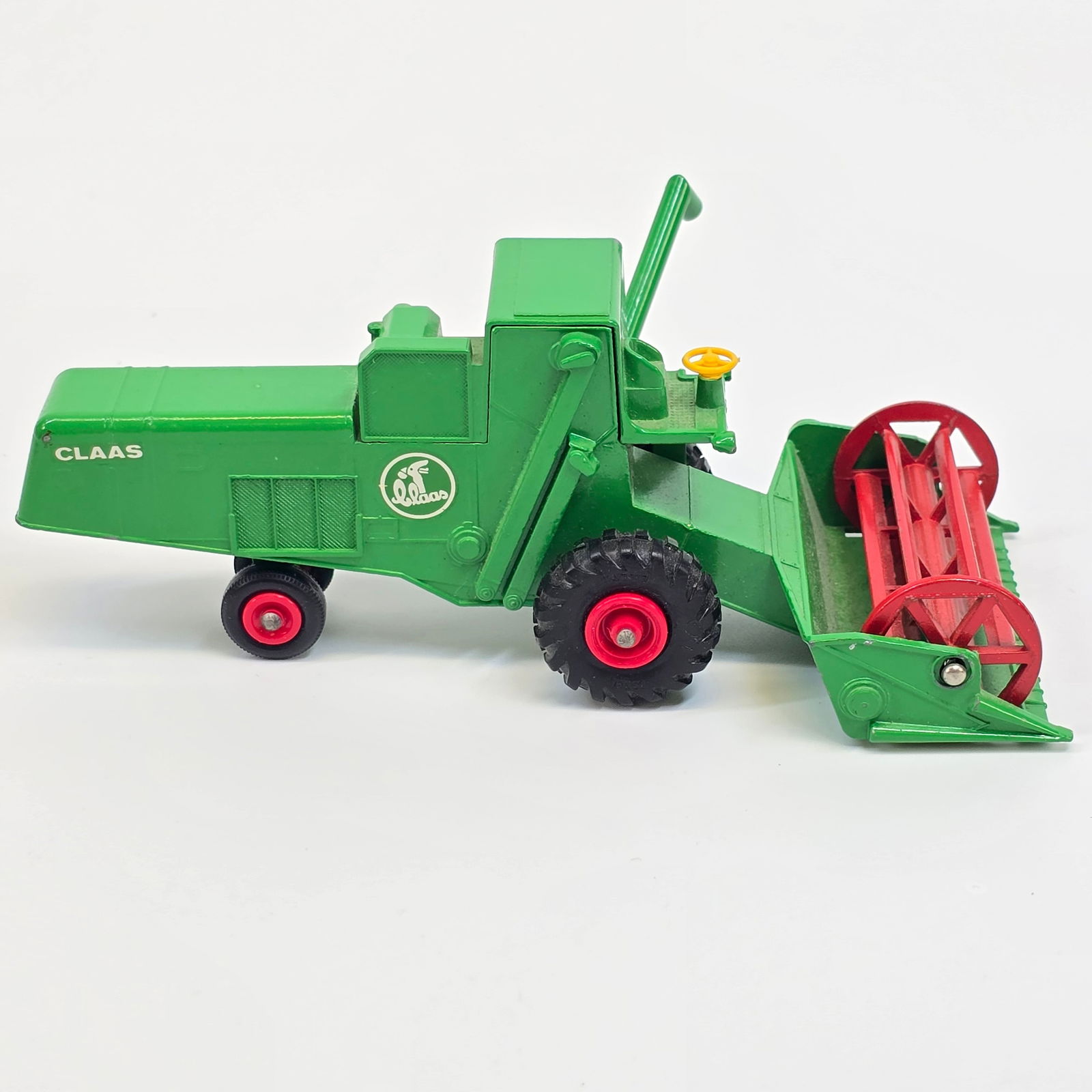 Lesney Combine Harvester (1 of 8)
