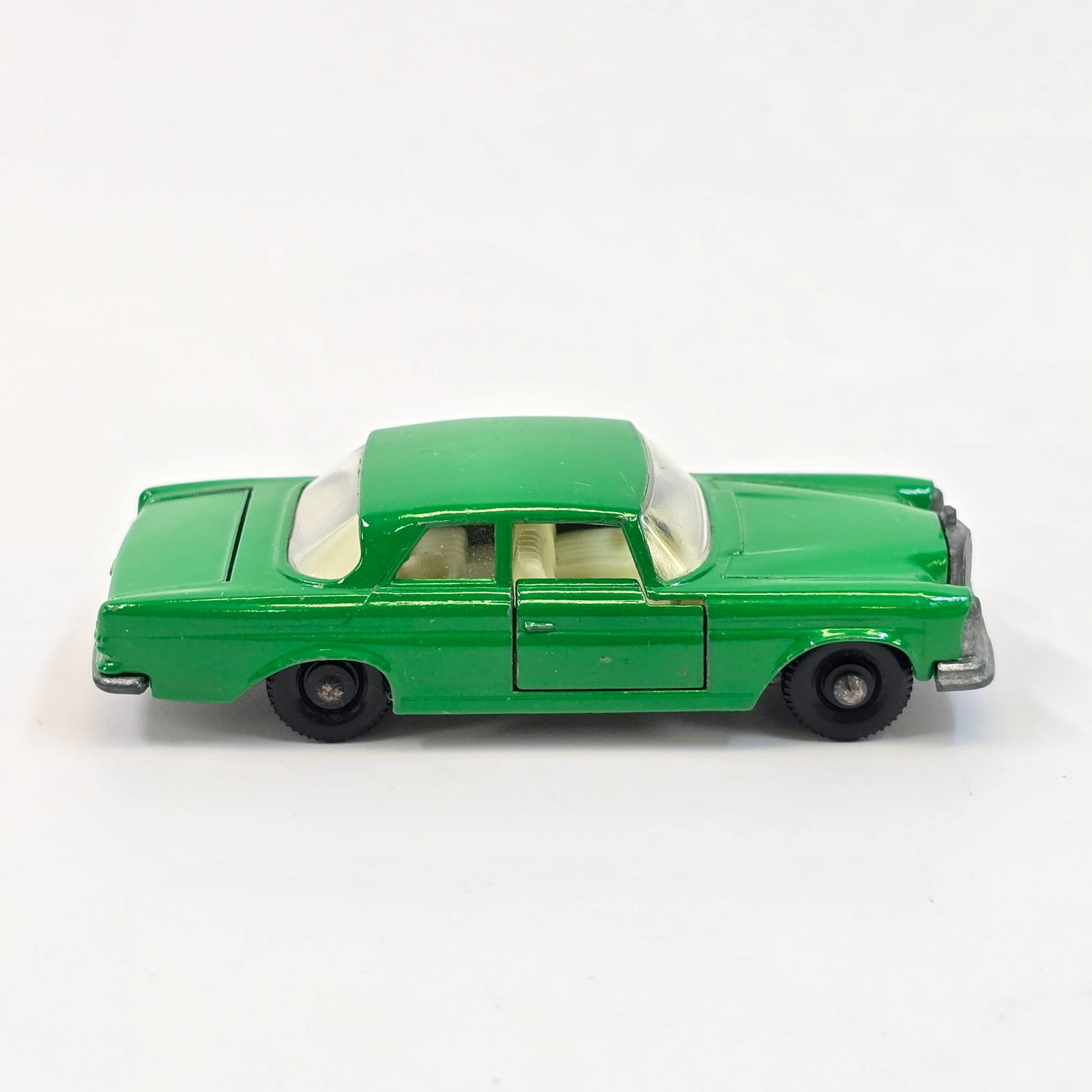 Lesney Matchbox Mercedes (1 of 6)