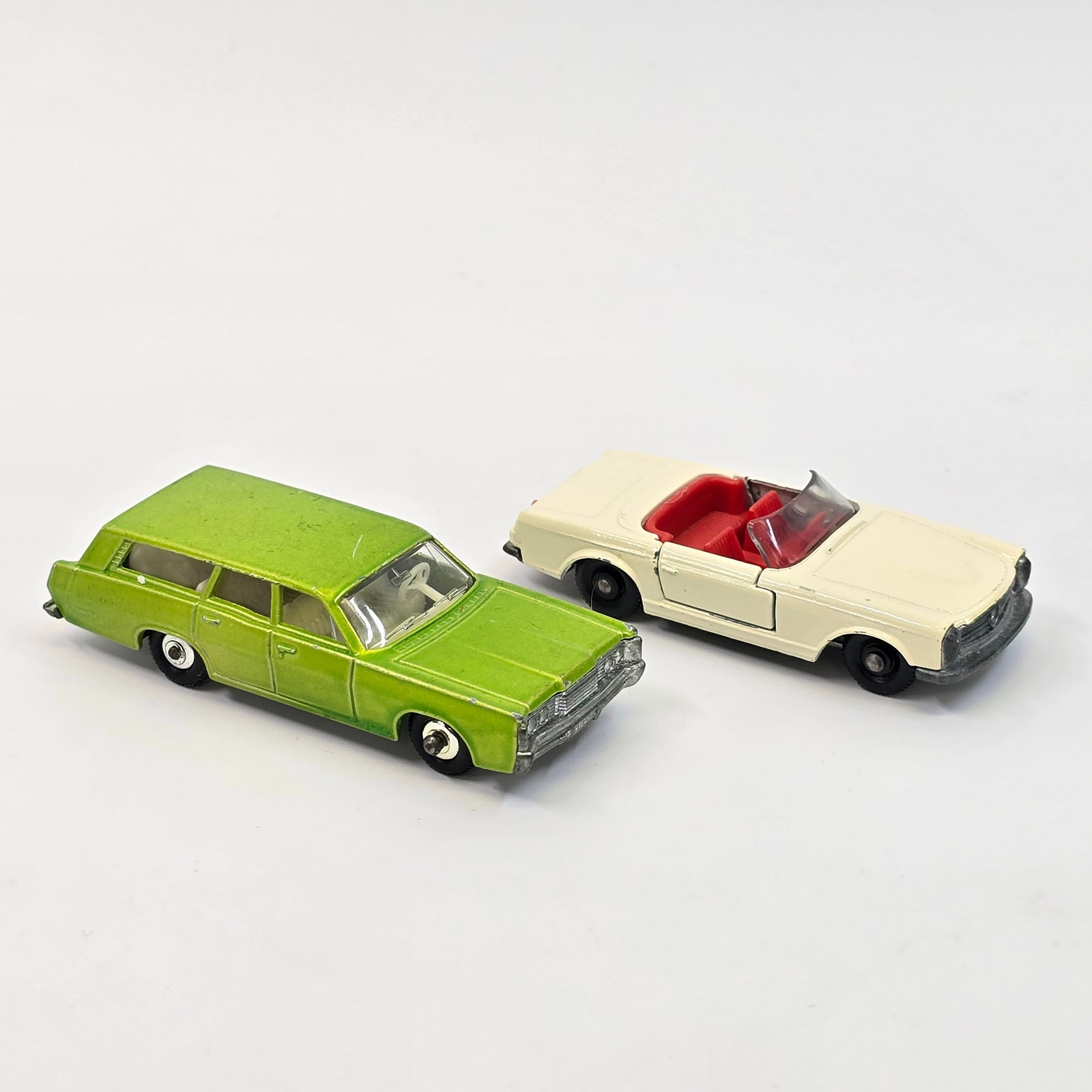 Lesney Matchbox pair (1 of 11)