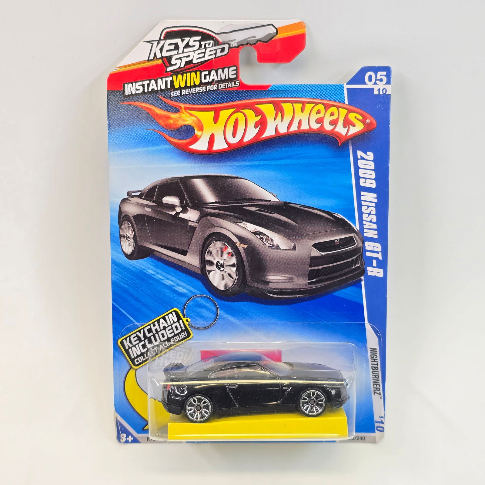 Hot Wheels Nissan GTR-R35: 2010 Hot Wheels Nightburnerz 10 Series 2009 Nissan GT-R w/Keychain Car- new in blister Blister- looks clear and firmly attached to card Card- aside from a soft corner and light wear the card looks to