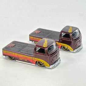 Hot Wheels STH VW T2 Pair