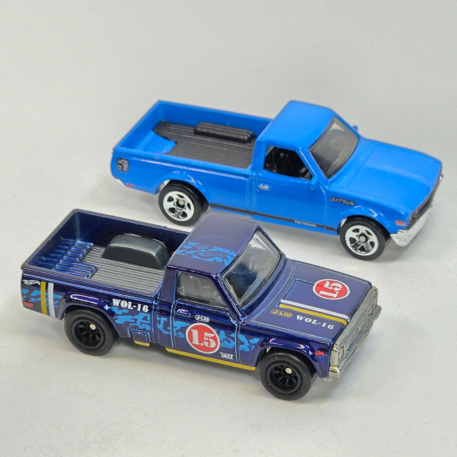 Hot Wheels Mini Truck Pair (1 of 6)