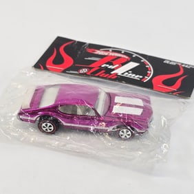 Hot Wheels Pink Party car Olds 442