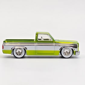 Hot Wheels RLC Real Riders 83 Silverado
