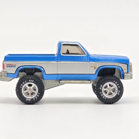 Hot Wheels Nationals 83 Silverado