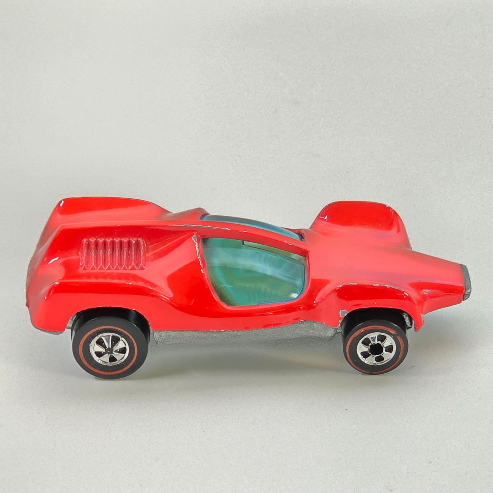 Hot Wheels Redline Double Vision (1 of 12)