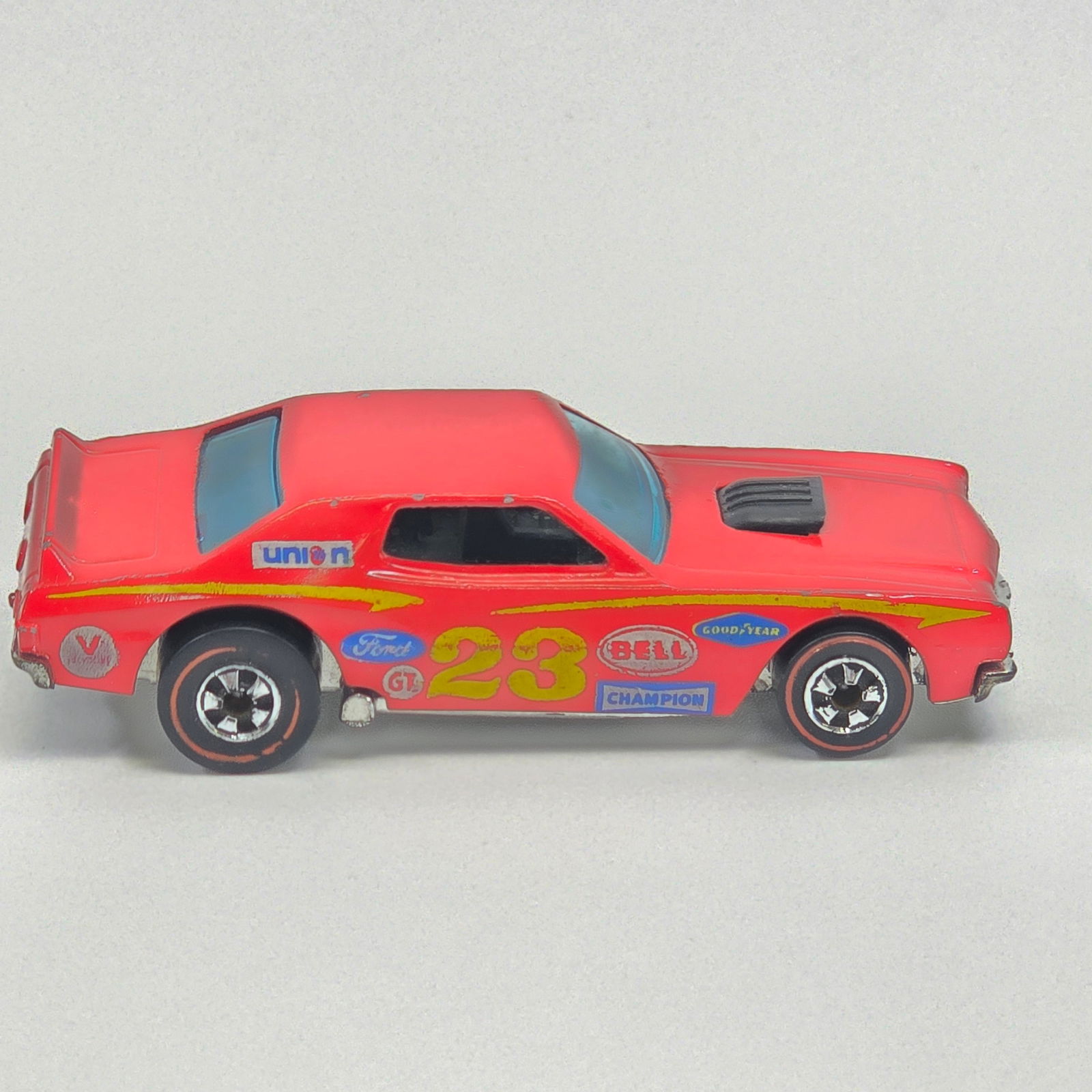Hot Wheels Redline Torino Stocker (1 of 6)