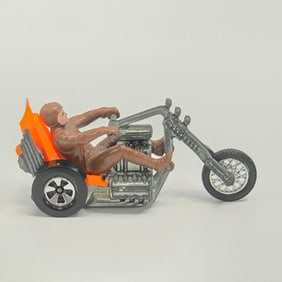 Rrrumblers Torque Chop with rider