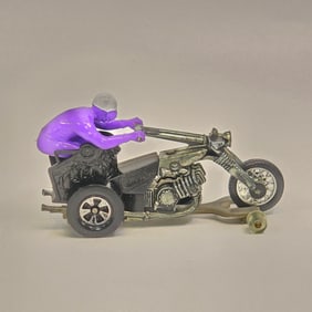 Rrrumblers Choppin Chariot, track guide & Rider